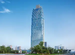 集装箱运价飙升！美西航线暴涨30%，全球物流迎来涨价潮