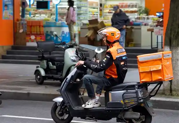 淘宝闪购全面取消超时扣款，60城试点超时免罚新政策