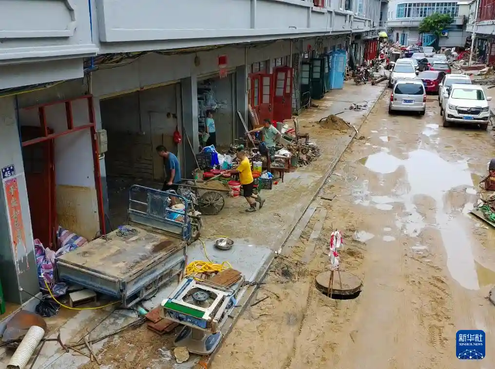 广东全力迎战洪灾:创新举措保障人民安全