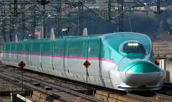 印度首条高铁引日新干线，2030年将驶入新时代