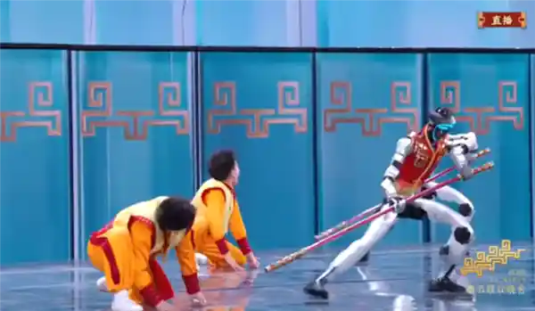 宇树春晚同款机器人售价8.5万引热议，官方回应：暂未上市