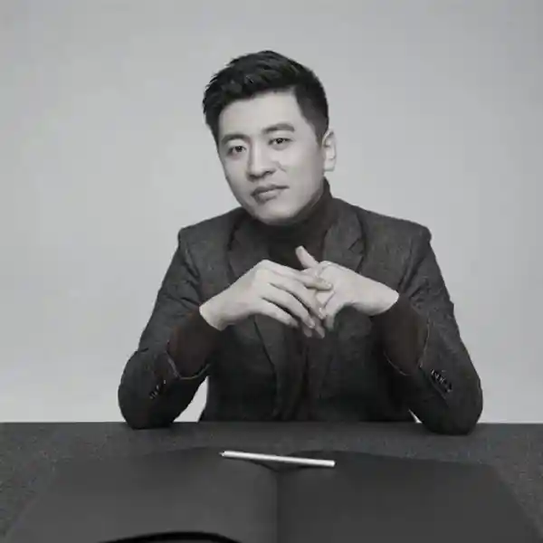 张雪峰遗嘱曝光引热议:5亿资产全归女儿,真相令人意外